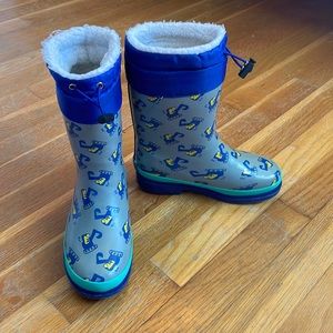 Lined rain boots